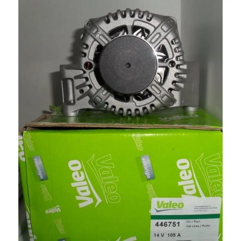 ALTERNATÖR 12V 105A FIAT DOBLO GRANDE PUNTO LINEA OPEL VECTRA B OMEGA B ASTRA G-H CORSA C-D MERIVA B (1 AD )