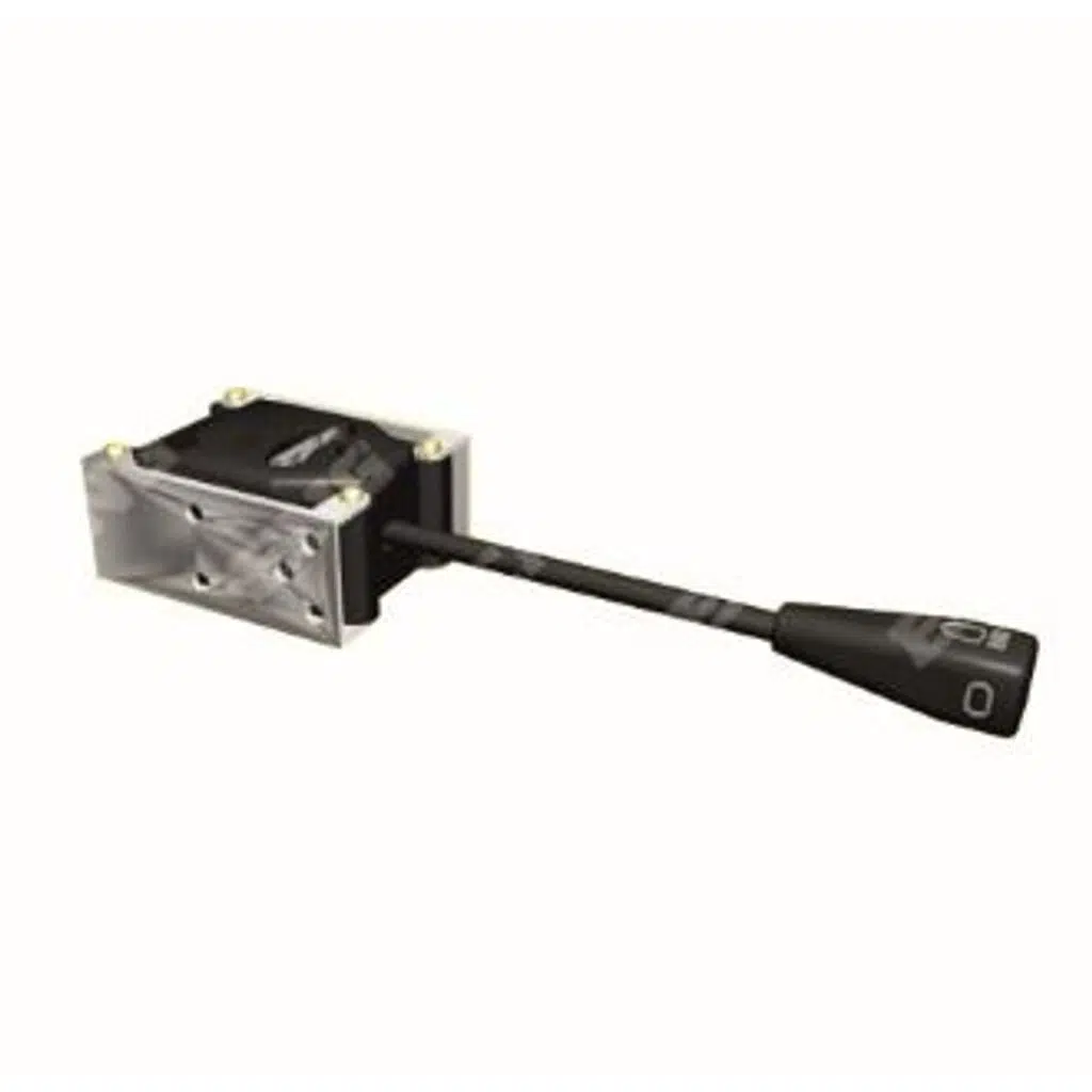 FAR KUMANDA KOLU RENAULT TOROS (1 AD )